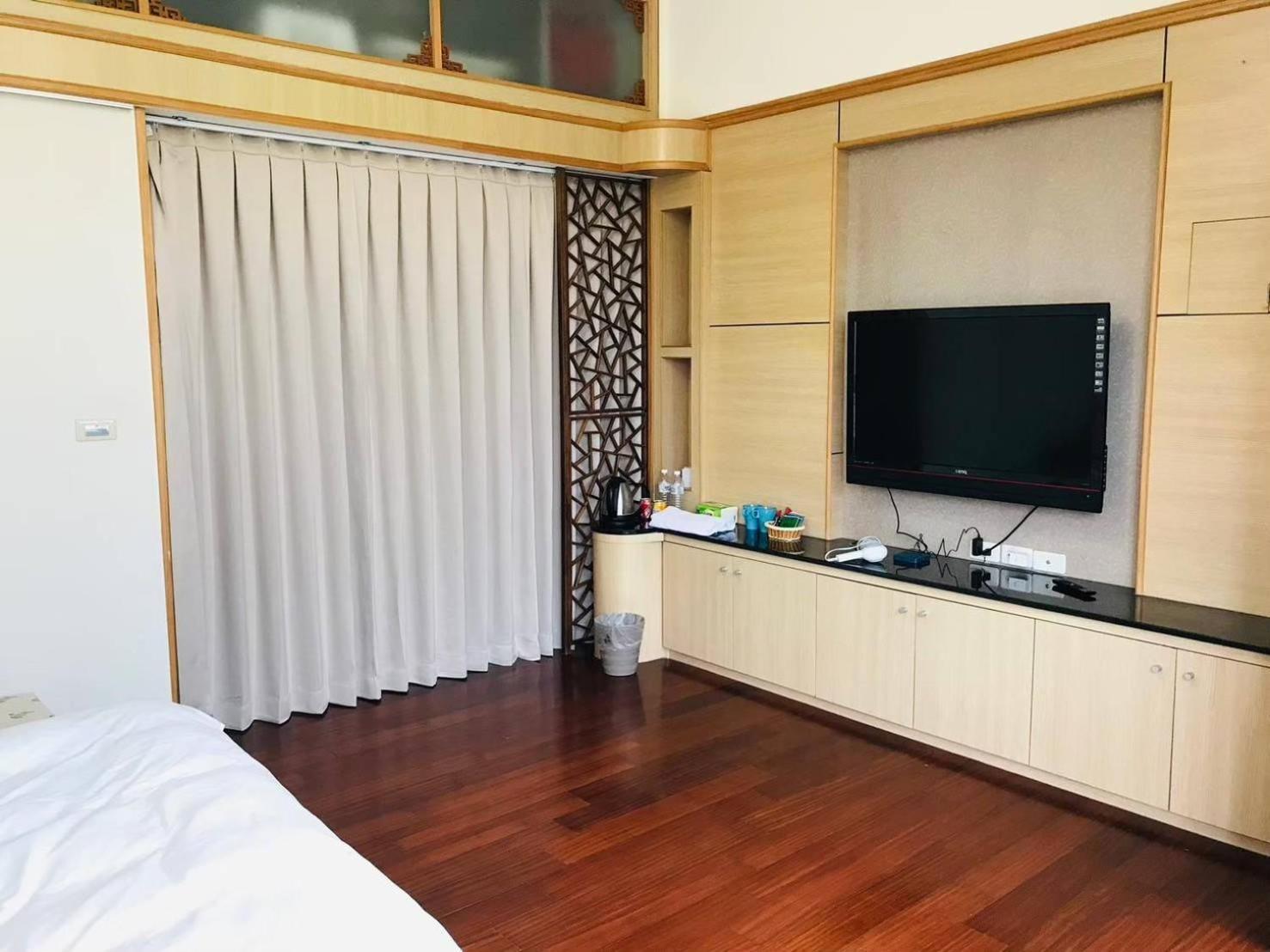 Miaoli Sanyi Travelling Homestay エクステリア 写真
