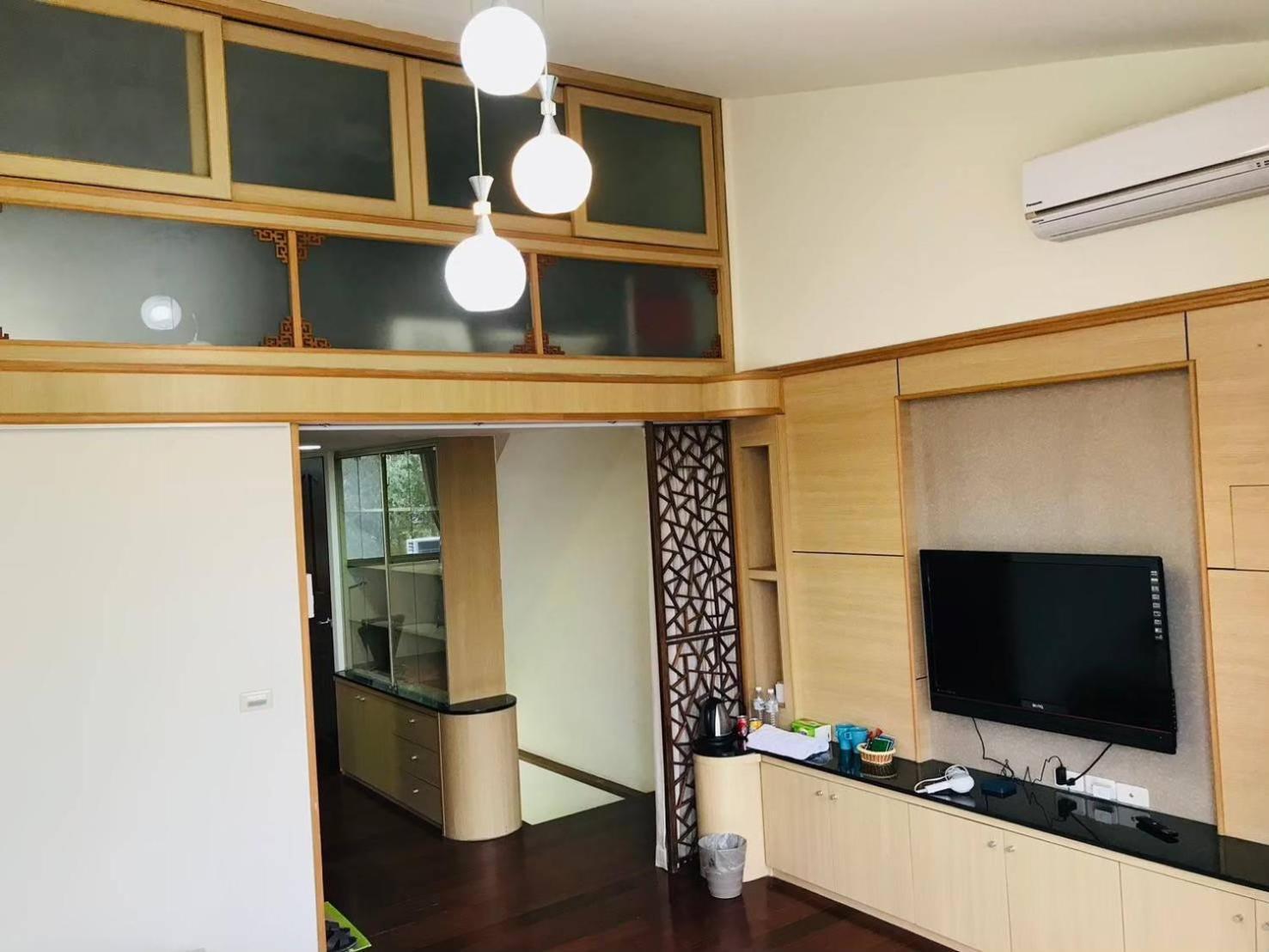 Miaoli Sanyi Travelling Homestay エクステリア 写真