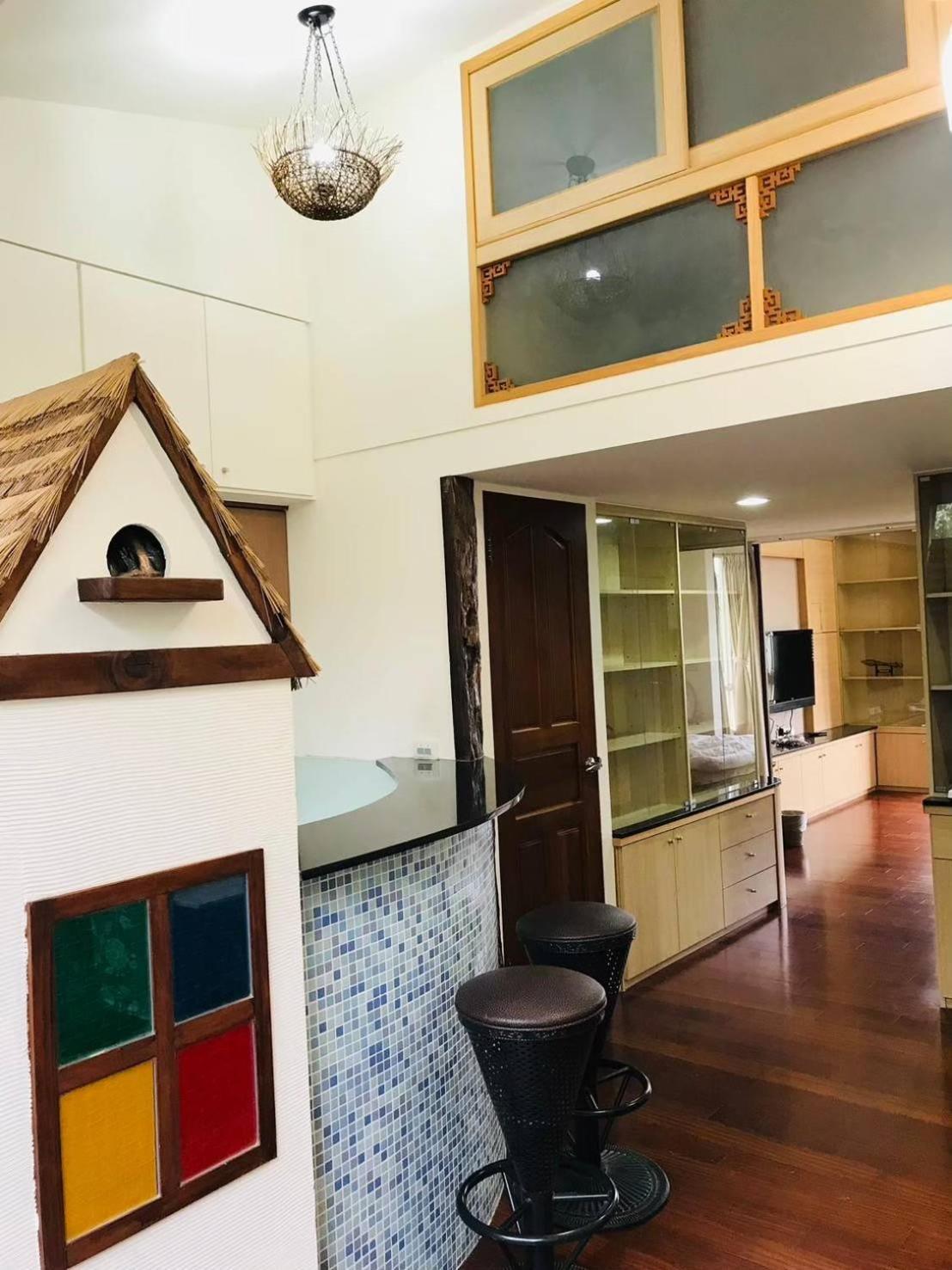 Miaoli Sanyi Travelling Homestay エクステリア 写真
